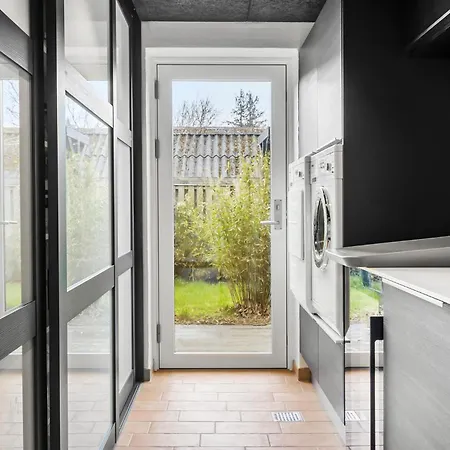 Holiday home Awesome In With Wifi Thyholm